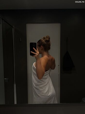 Full leaked Veronica kreidl private onlyfans photo