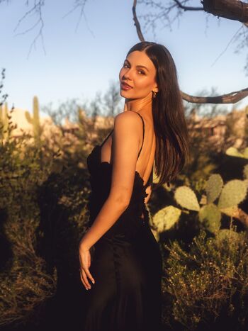 🔥 Victoria justice  page leaked private photo uncensored full