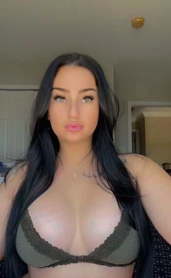 Full leaked Viikkii g private onlyfans photo