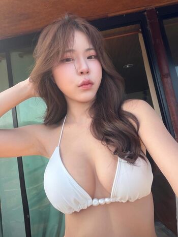 Full leaked Viixxmmii private onlyfans photo