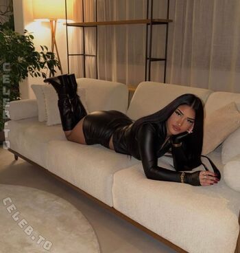 Full leaked Vinoschh private onlyfans photo