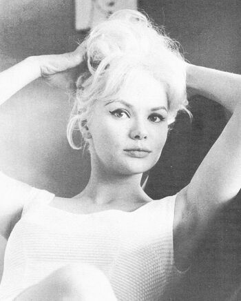 Vintage Starlets