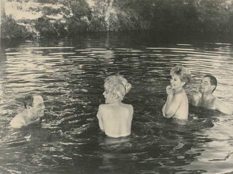 Vintage Starlets