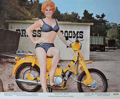 Vintage Starlets