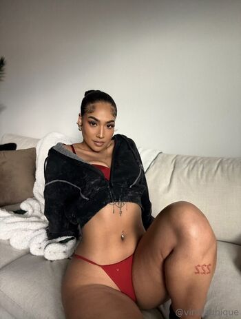 Full leaked Virdiisunique private onlyfans photo