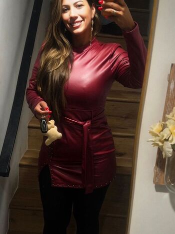 Vivia Tami Silva