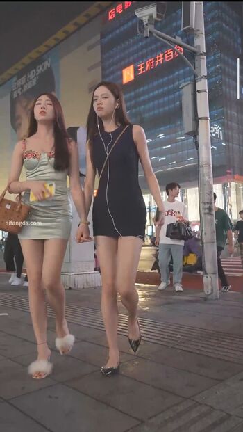 🔥 Voyeur asian pissing toilet amp upskirts only page leaked private photo uncensored full