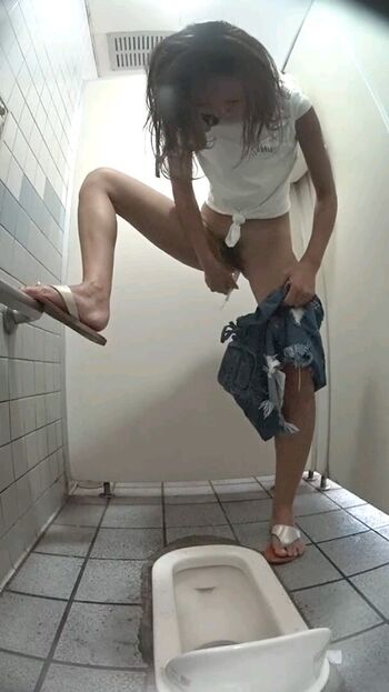 🔥 Voyeur asian pissing toilet amp upskirts only page leaked private photo uncensored full
