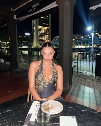 Full leaked Nikki hearts/ private onlyfans photo