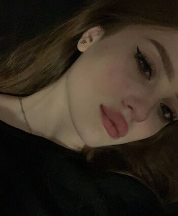 Full leaked Ella mendelsohn/ private onlyfans photo