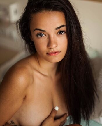 Full leaked Dearpeach xx/ private onlyfans photo
