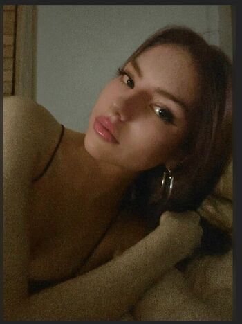 Full leaked Arianna gorla/ private onlyfans photo