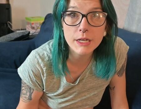 Full leaked Kawaiialienpanda/ private onlyfans photo