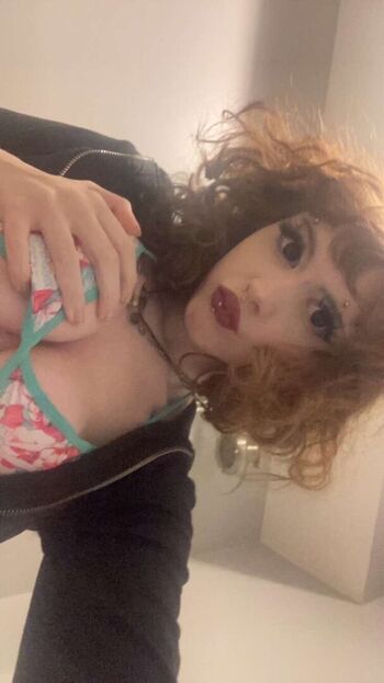 Full leaked Hannazimmerr/ private onlyfans photo