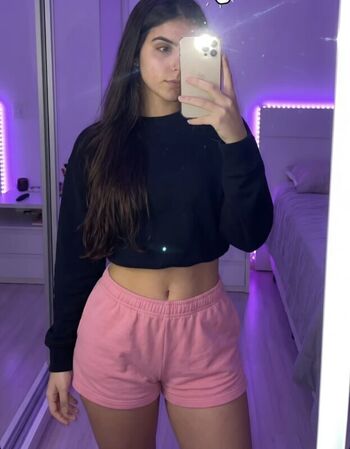 Full leaked Kathrynton/ private onlyfans photo