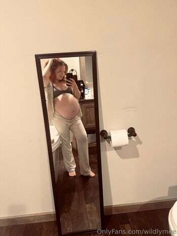Full leaked Wildlymee private onlyfans photo