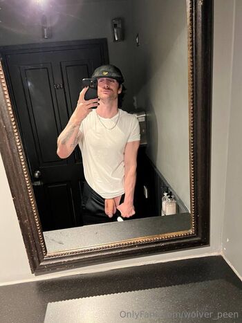 Full leaked Wolver peen private onlyfans photo