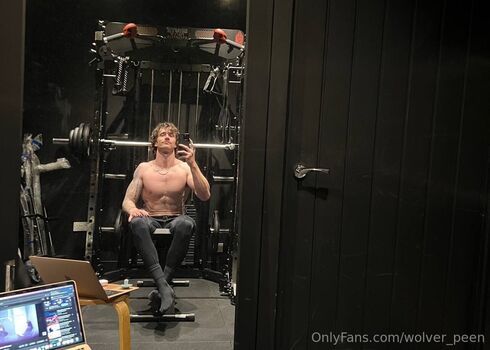 Full leaked Wolver peen private onlyfans photo