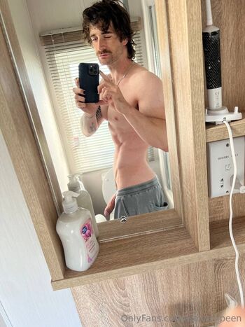 Full leaked Wolver peen private onlyfans photo