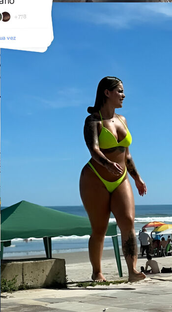 🔥 Women in bikinis leaked private photo uncensored full