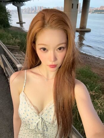 Full leaked Womenk pop private onlyfans photo
