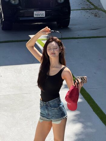 Full leaked Womenk pop private onlyfans photo