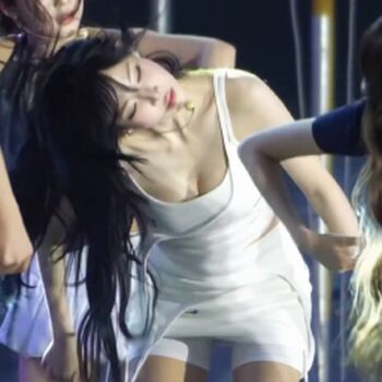 Full leaked Womenk pop private onlyfans photo