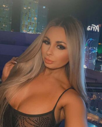 Full leaked Xchristiina private onlyfans photo