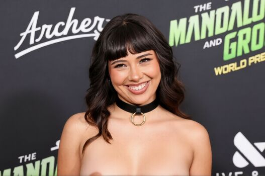 Xochitl Gomez