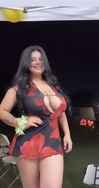 Xyanely222