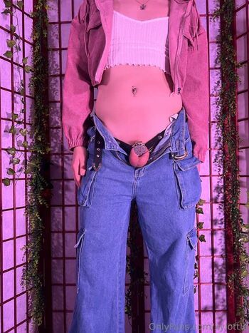 Full leaked Xylottie private onlyfans photo