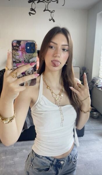 Full leaked Yarasweetie private onlyfans photo
