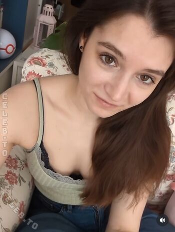 Full leaked Yasemin private onlyfans photo