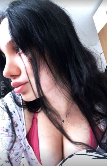 Full leaked Yasilisches private onlyfans photo