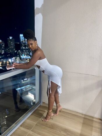 Full leaked Yasmeen kearra page private onlyfans photo
