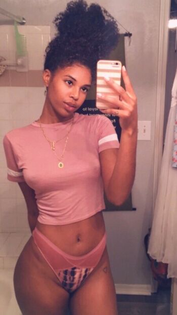 Full leaked Yasmeen kearra page private onlyfans photo