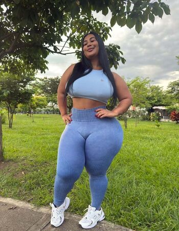 Full leaked Yeraldin lpez private onlyfans photo