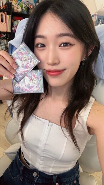 Yoojin