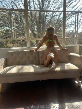 Full leaked Yourafrobitch private onlyfans photo