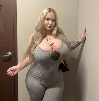 Full leaked Yourcurvystacy private onlyfans photo