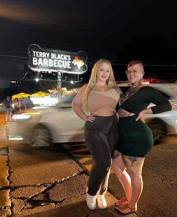 Full leaked Yourcurvystacy private onlyfans photo
