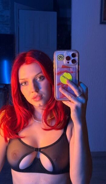 Full leaked Yourlittlesunshne private onlyfans photo