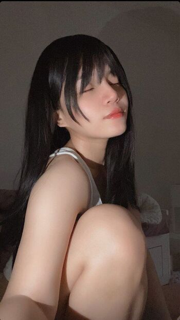 Yourrcutiegurl