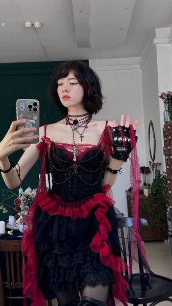 YourSmallDoll