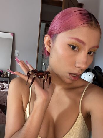 Full leaked Yuitenaa private onlyfans photo