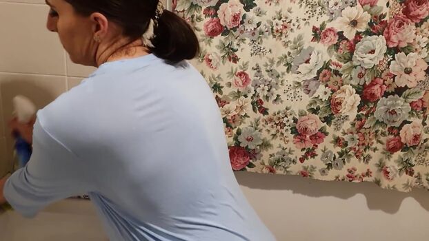 Full leaked Yummymummy private onlyfans photo