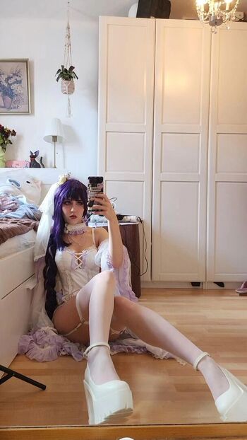 Yuneeko_