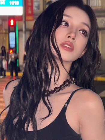 Full leaked Nyxi leon/ private onlyfans photo