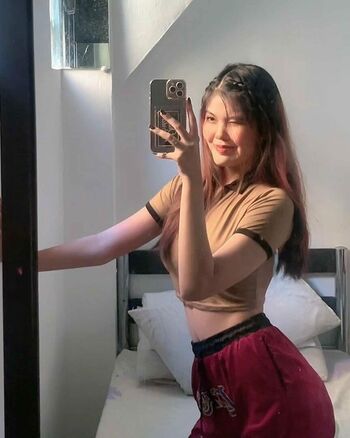 Full leaked Yuri gen private onlyfans photo