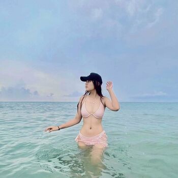 Full leaked Yuri gen private onlyfans photo